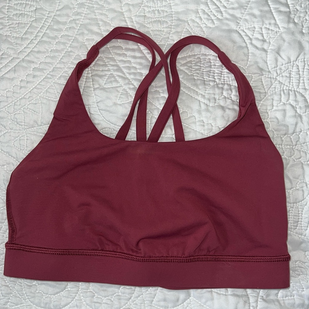 LULULEMON ENERGY BRA - size 4! Worn only once :)